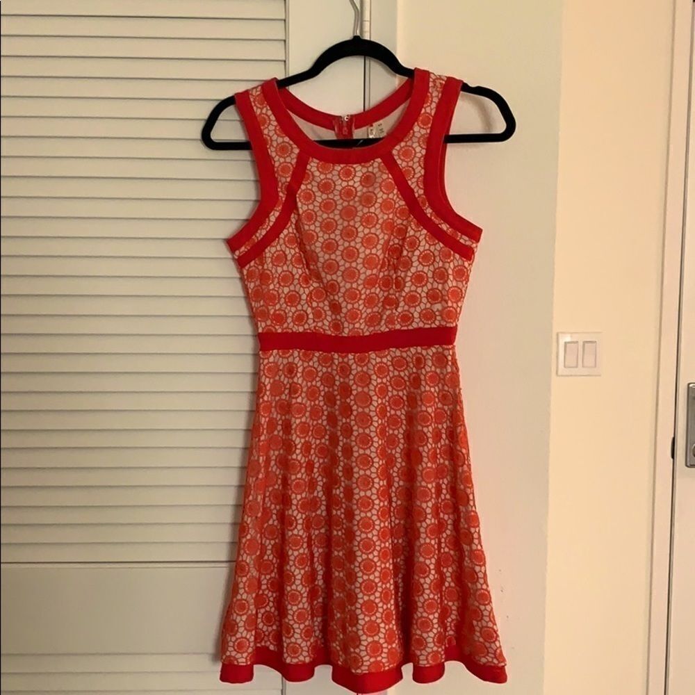 Love point Coral Lace Mini Dress size S NWT perfect for summer beach vacation